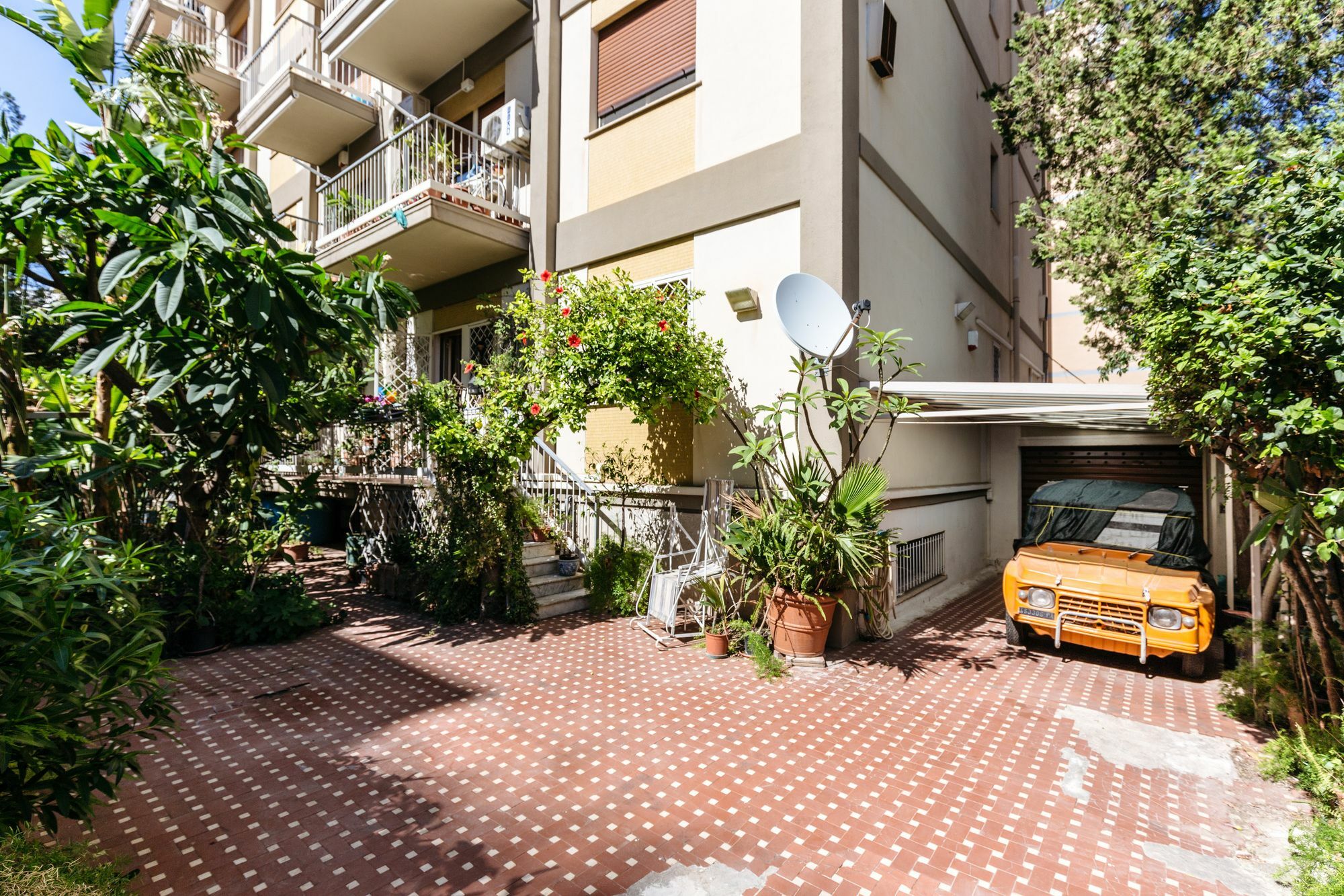 Casa Sole Luna Con Giardino By Wonderful Italy Palermo Exteriör bild